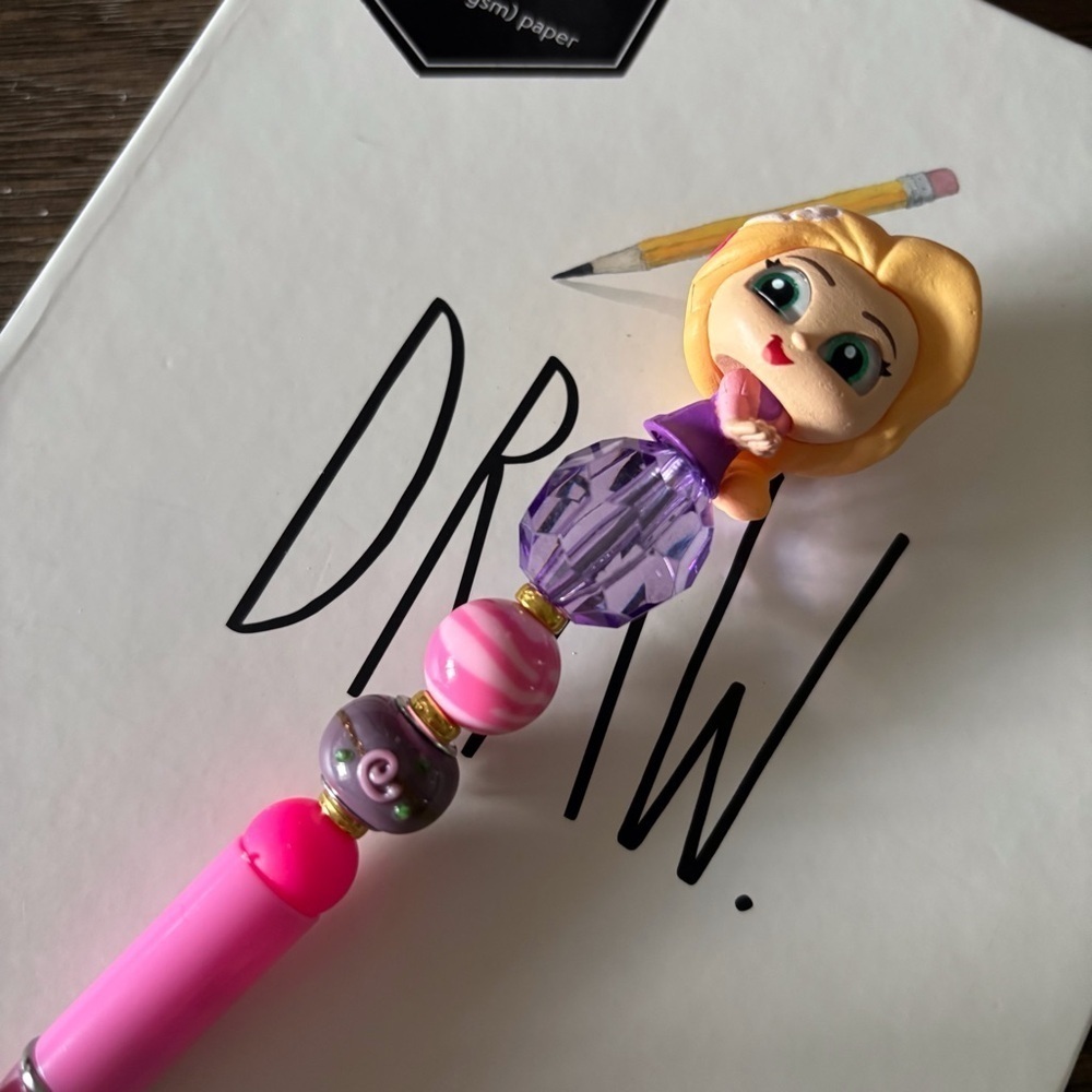 Disney Doorables: Tangled: Repunzel handmade beaded pen